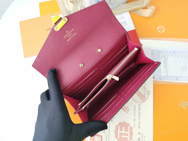 LVコピーウォレット角部分ディテール